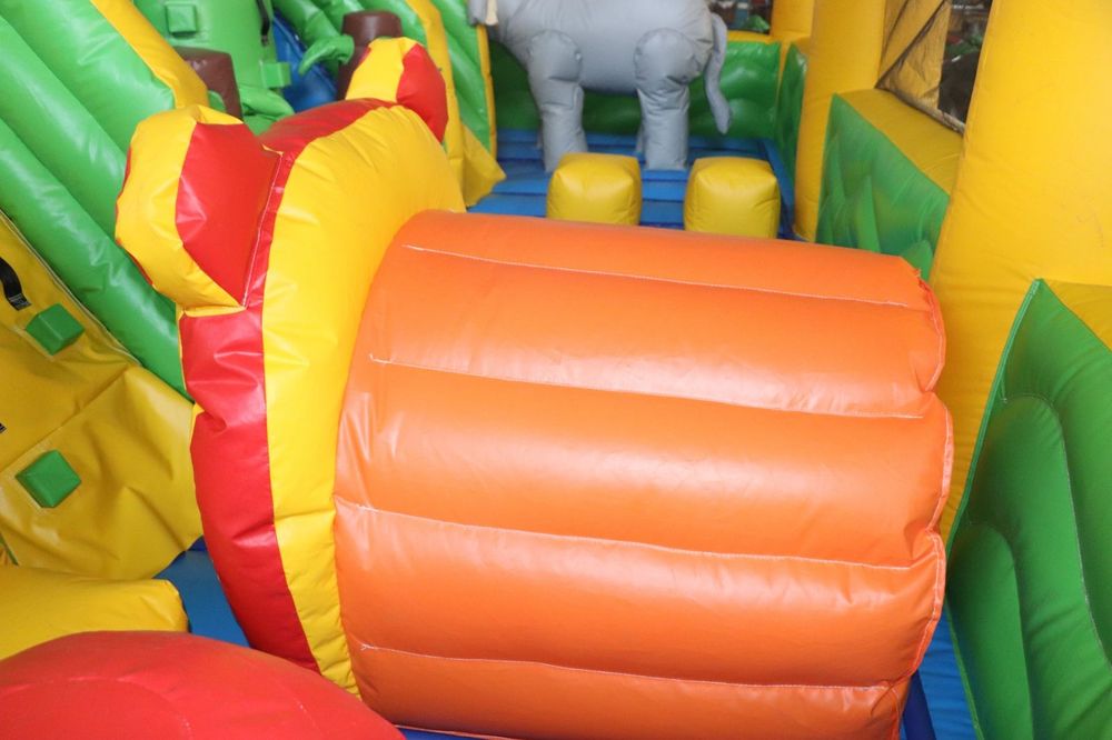 Надуваем батут,замък, детски център, атракцион