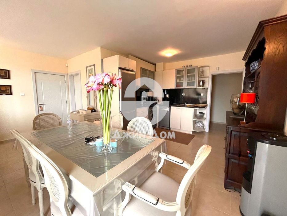 Продава се Четиристаен апартамент в Свети Влас - 123 кв.м за 1431 €/кв.м - Снимка #5