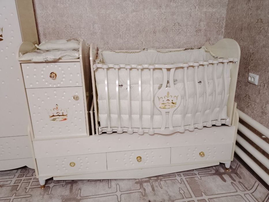 Кровать-детская- новая