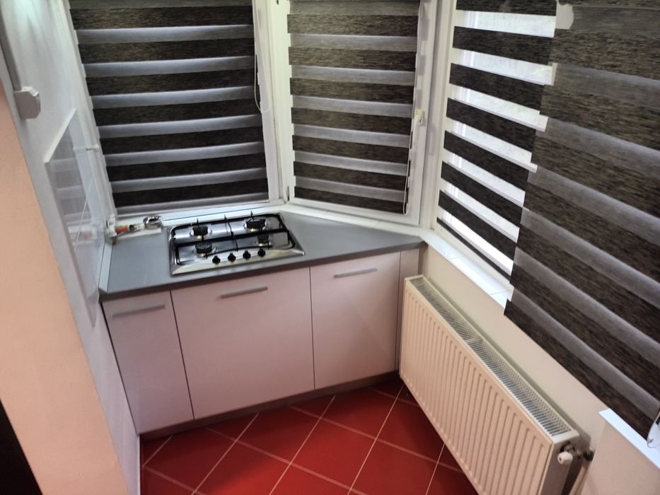 Închiriez apartament