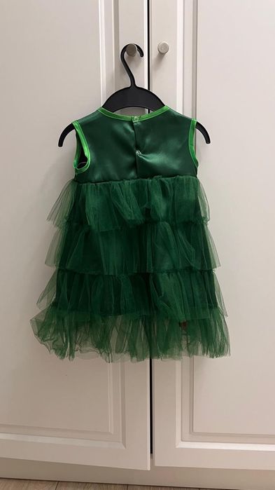 Продам детские праздничные платья