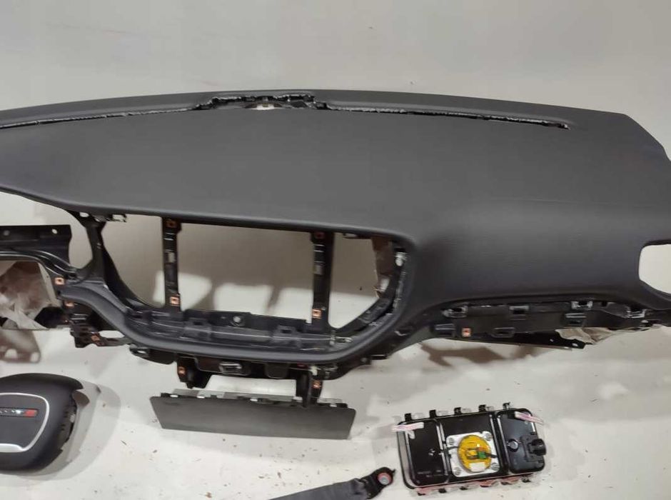Dodge Durango 2021 - kit airbag - plansa de bord - centuri siguranta