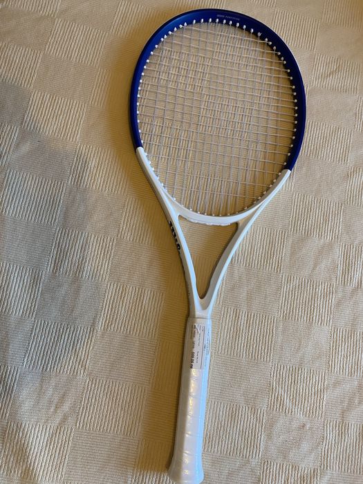 Тенис ракета Wilson CLASH,