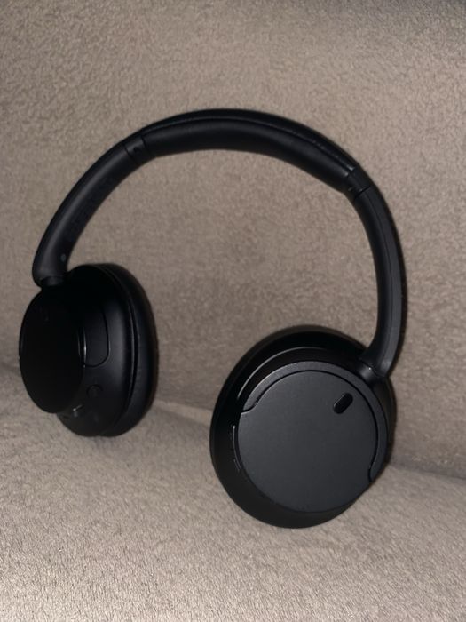 Casti wireless Sony cu tot cu cutie
