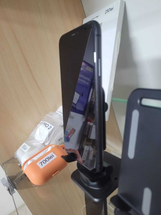 Iphone 11 64GB black stare foarte bunaMagazin si rate garantie 24 luni