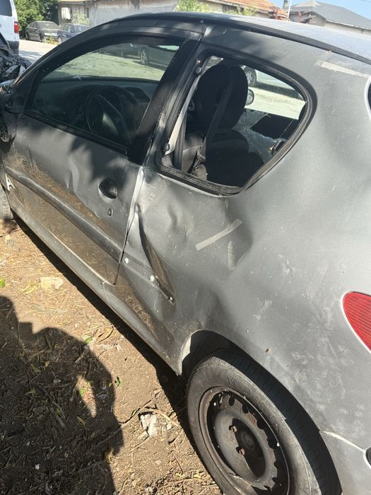 Пежо 206 2.0ХДИ 2002 Peugeot 206 2.0HDI 90коня на части