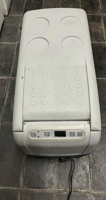 Хладилник за бус