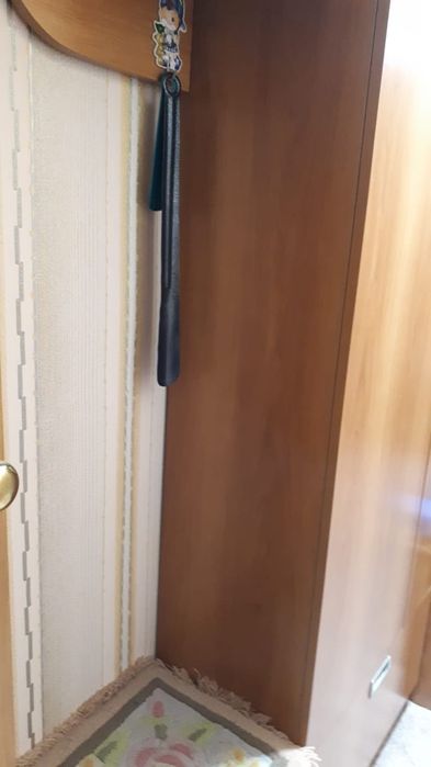 Продам  Прихожую