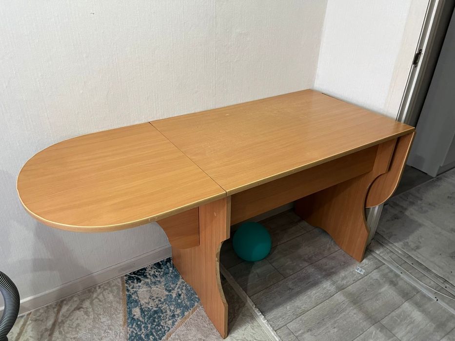 Продам стол раскладной