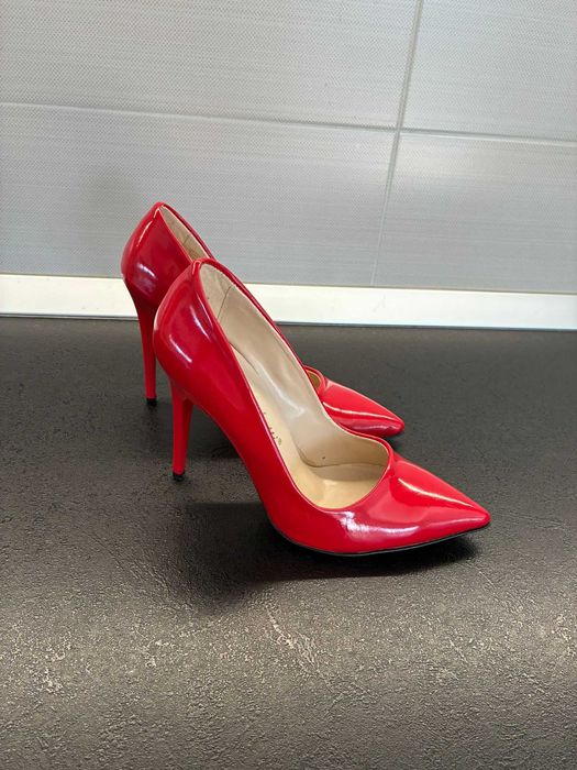 Pantofi Stiletto Rosii