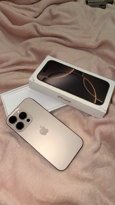 Iphone 16 pro, с гарантией