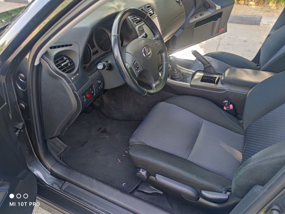 Lexus IS 220D, 177 CP