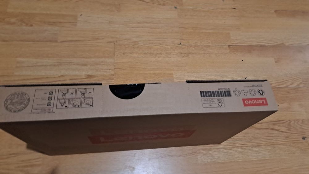 Vand laptop sigilat Lenovo