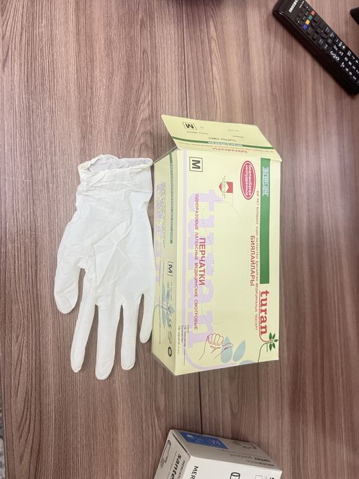Перчатки медицинские