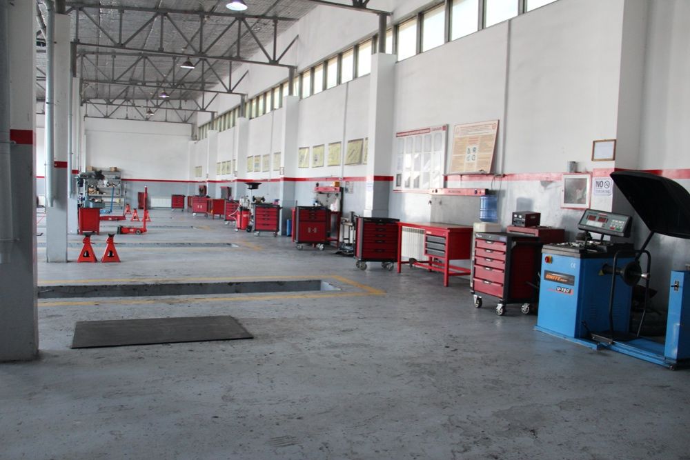 Isuzu NPR 82 Comfort шасси