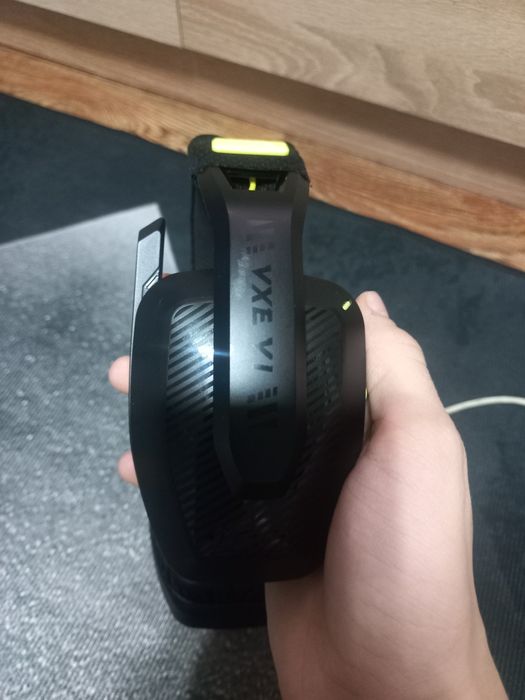 продам наушник Vgn v1