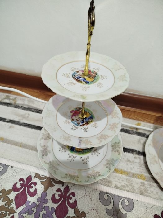 Менажница продаю