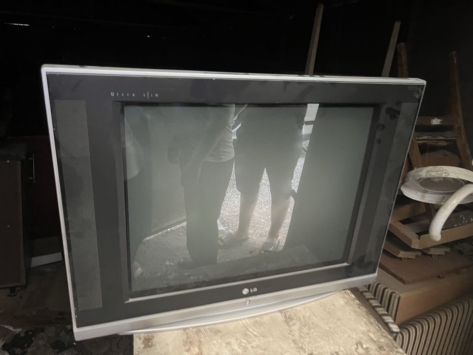 Телевизор lg старого обрасса