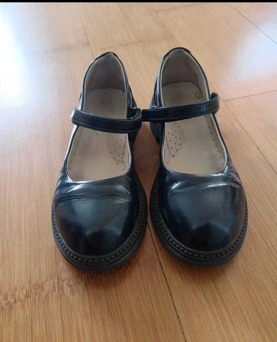 детская обувь туфли для девочки 30,32 размер