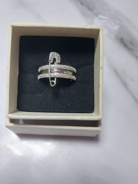 Продам новое кольцо