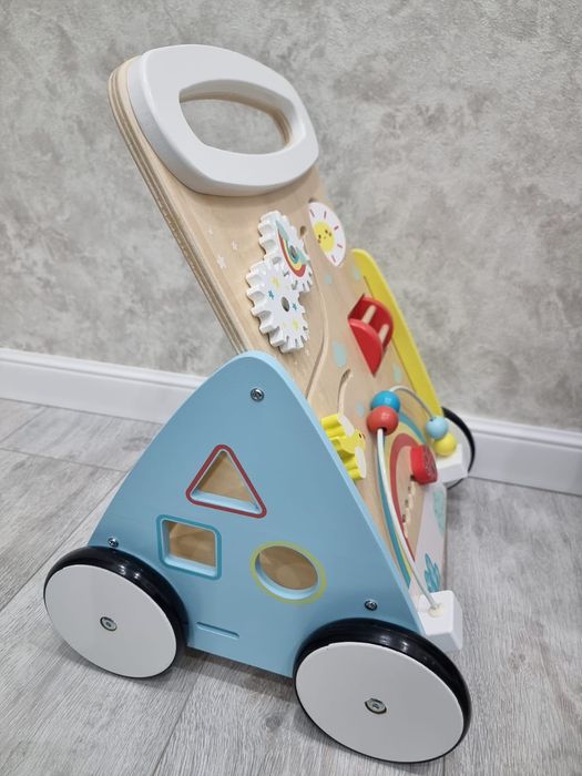 Продается ходунки каталка