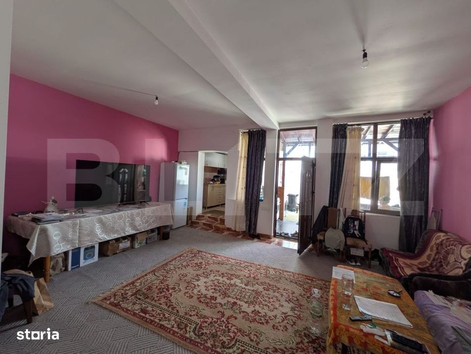 Casa de vanzare, 84 mp, zona Moreni