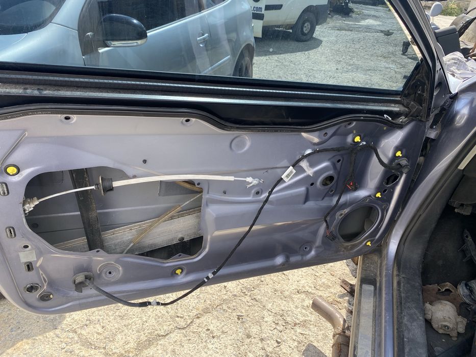 Предна лява врата ауди а3 3 врати