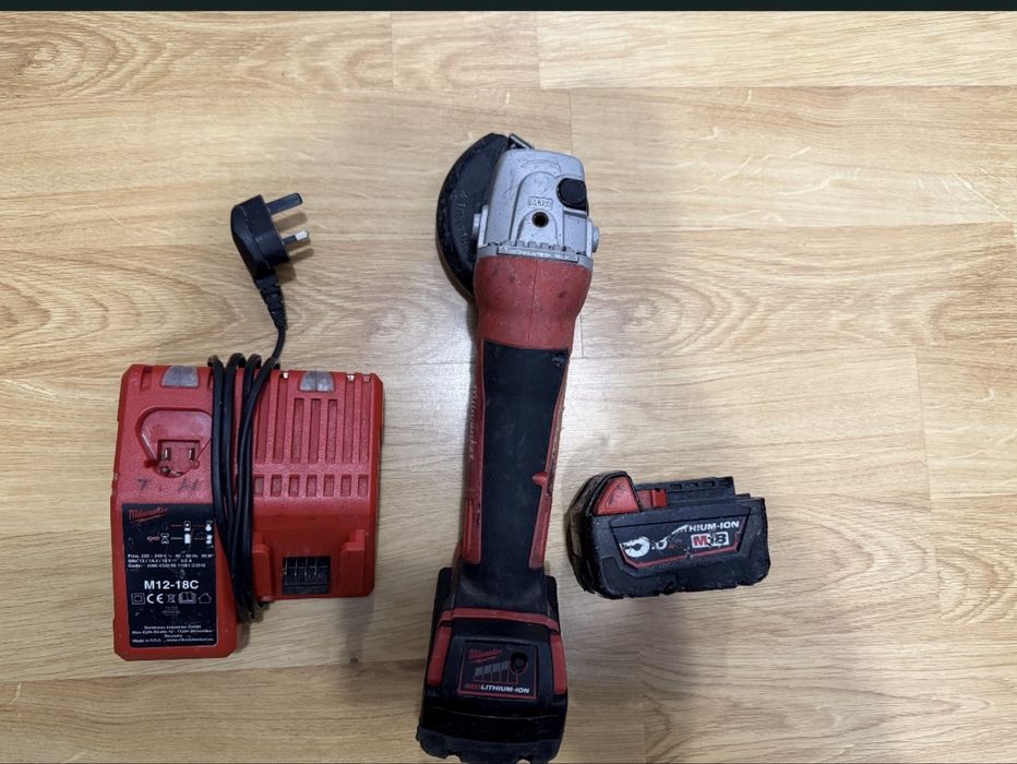 Флекс Milwaukee HD18 AG115