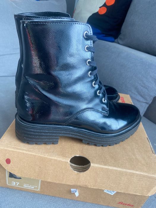 Дамски боти марка Bata