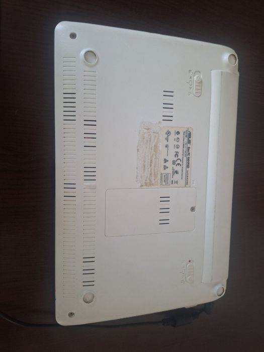 Leptop ASUS Eee PC