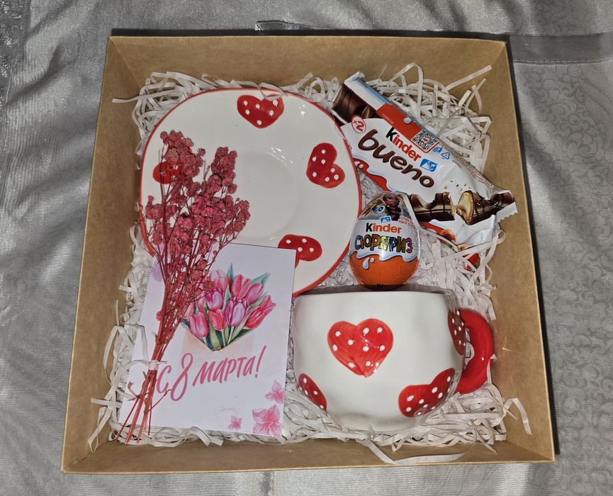 Подарочных бокс на 8 марта