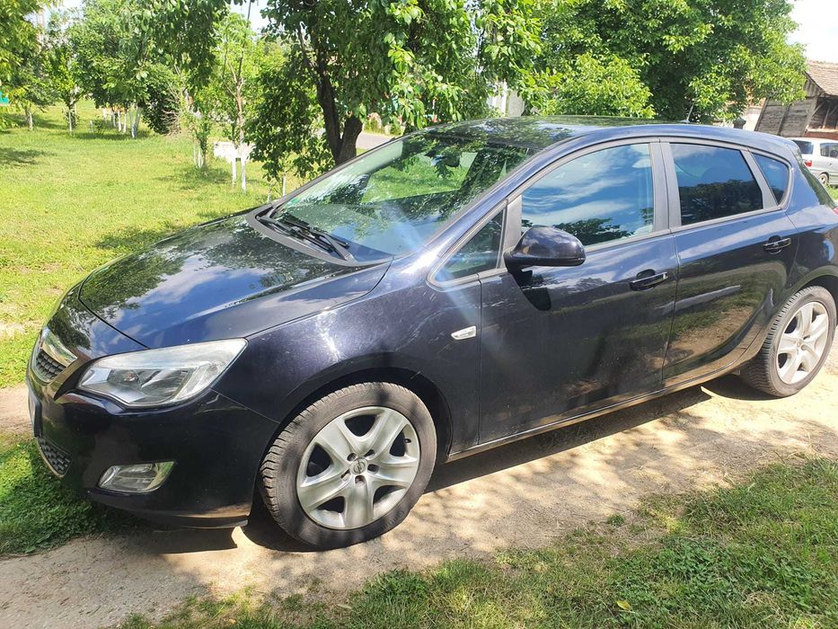 OPEL Astra 2011 — imagine 2