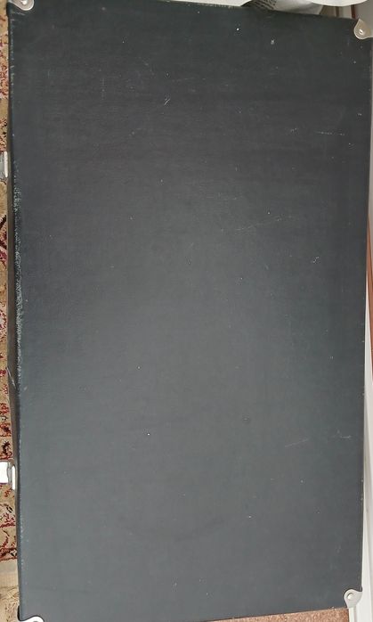 Продаю   чемодан