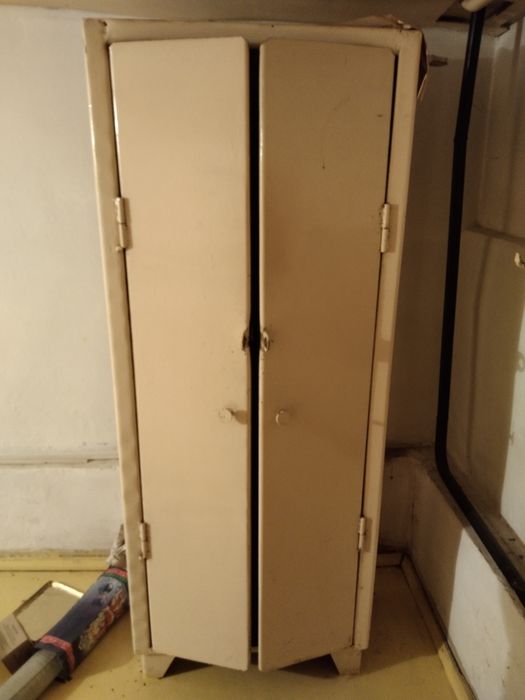 Продам отличный сейф для ружья