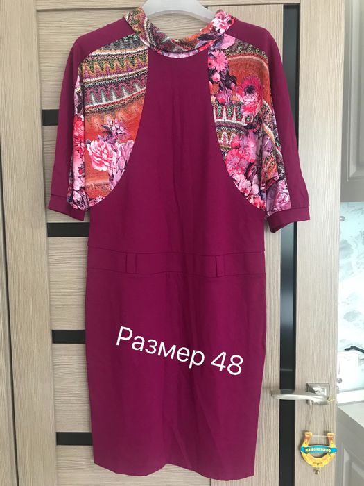 Платья новые с этикетками