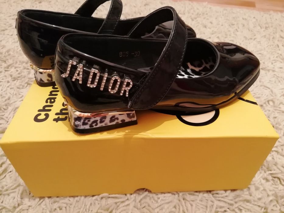 Туфли детские для девочек