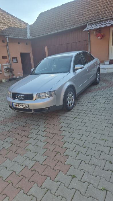 Vand Audi A4 in stare foarte bună,perfect functionala