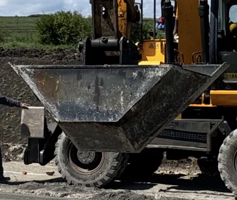 Cupa trapezoidala exacavator 16 T
