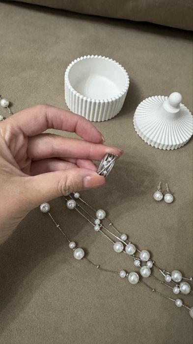 Срочно продам бижутерия