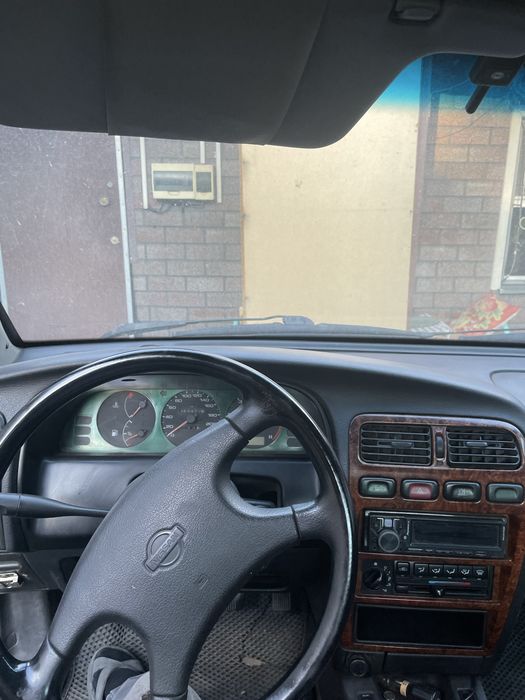 Nissan primera 96 год