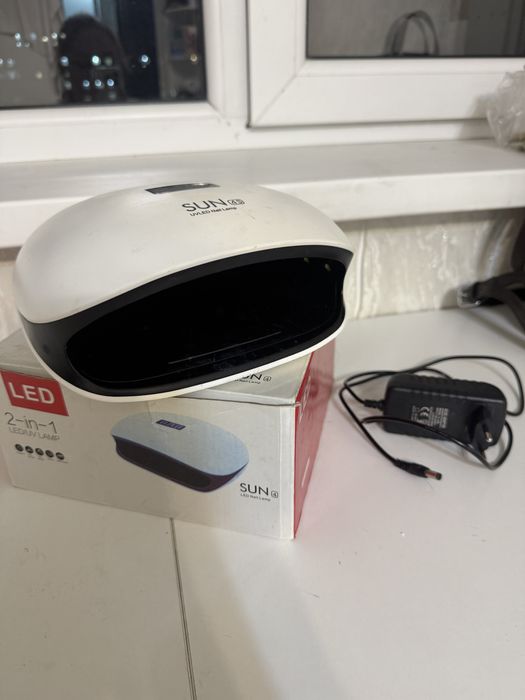 Лампа для маникюра