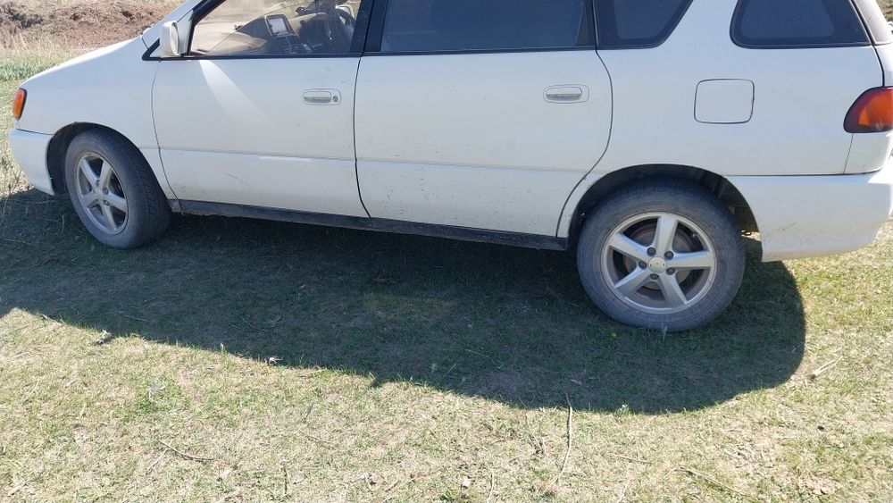 Диски вместе покрышки