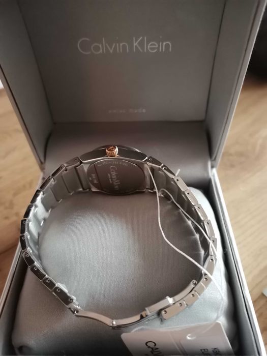 Часовник Calvin Klein "Step" K6K33B46 Швейцария НОВ