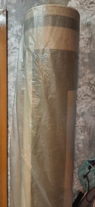 Продам ковёр. Шерсть.