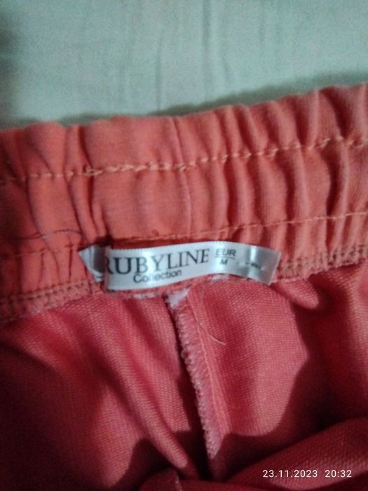 Спортно долнище розово и по- тъмно