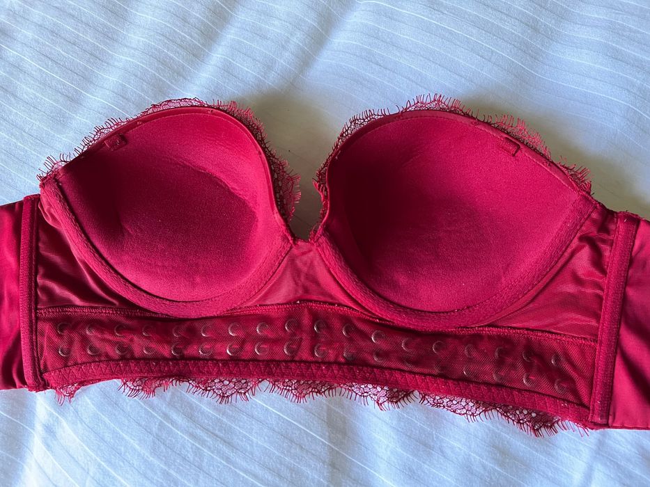 Автентични сутиени Victoria’s Secrets