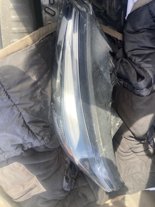 Фара Киа Соренто