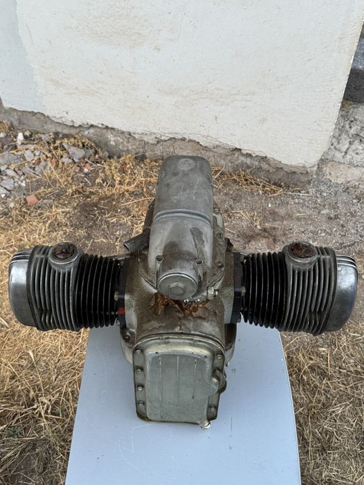 Чисто нов двигател за урал м66 предница и скорости