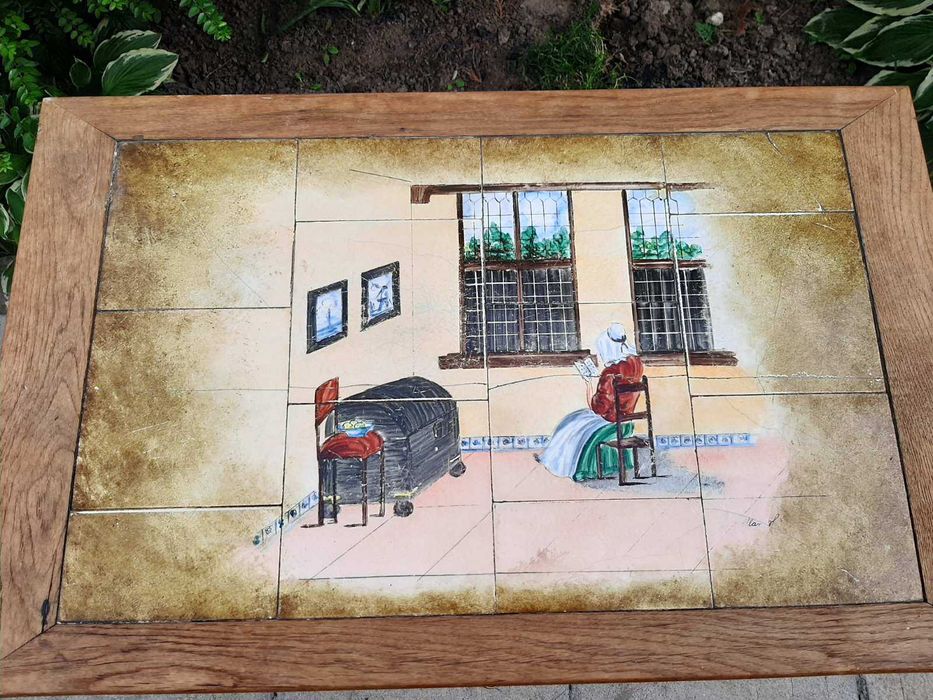 Винтидж шкафче с плочки