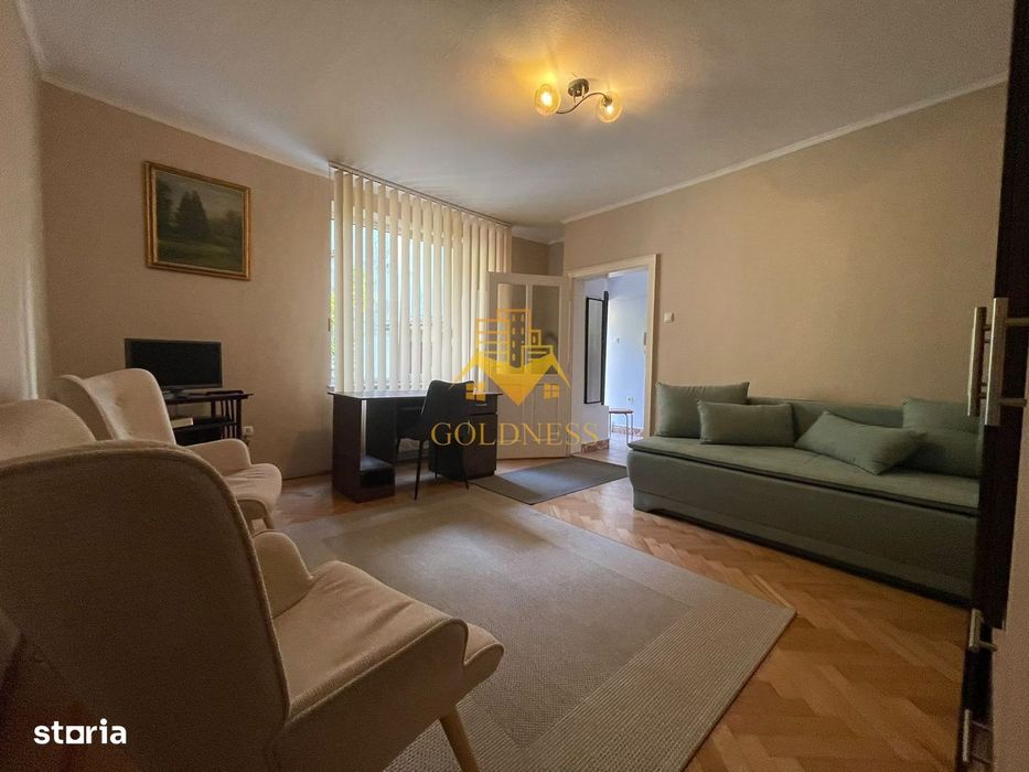 Casa Ultracentral Piata Muzeului ! 100 mp total 4 camere 3 nivele!